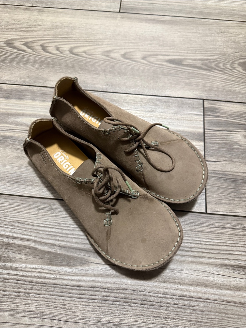 Clarks originals  Style Brown Suede Lace-Up Shoes size 7.5